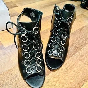 Nine West Opened Toe Booties